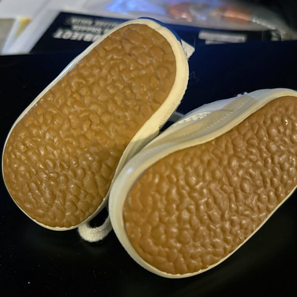 Keds - Picture 4 of 4